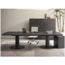 Escritorio de oficina /...