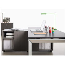 Escritorio de oficina de...