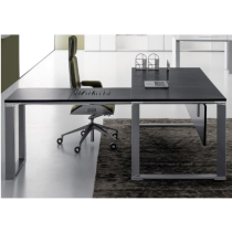 Escritorio de oficina de...